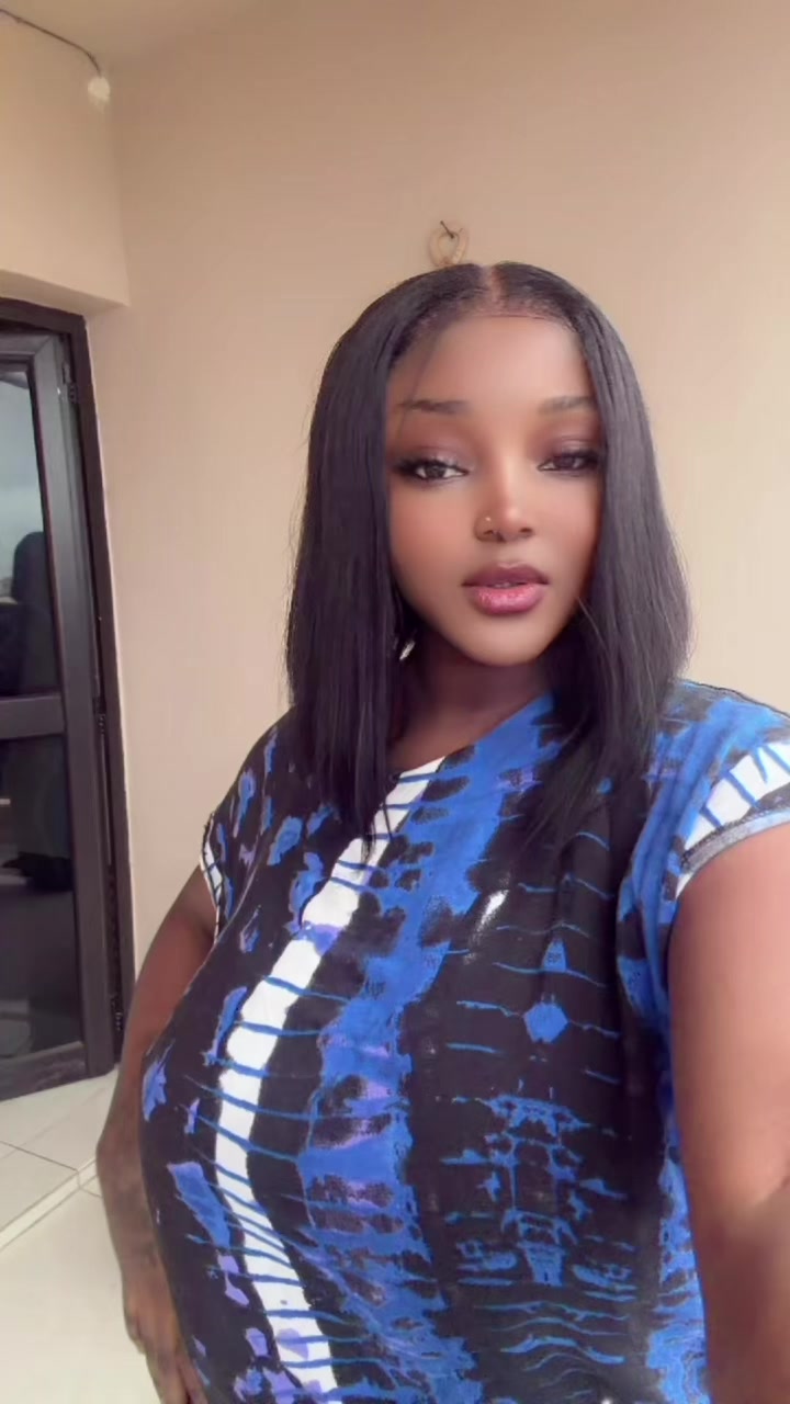 @Nikiminaj_africa