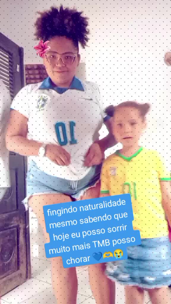 @Menorzinha Biaa Cast