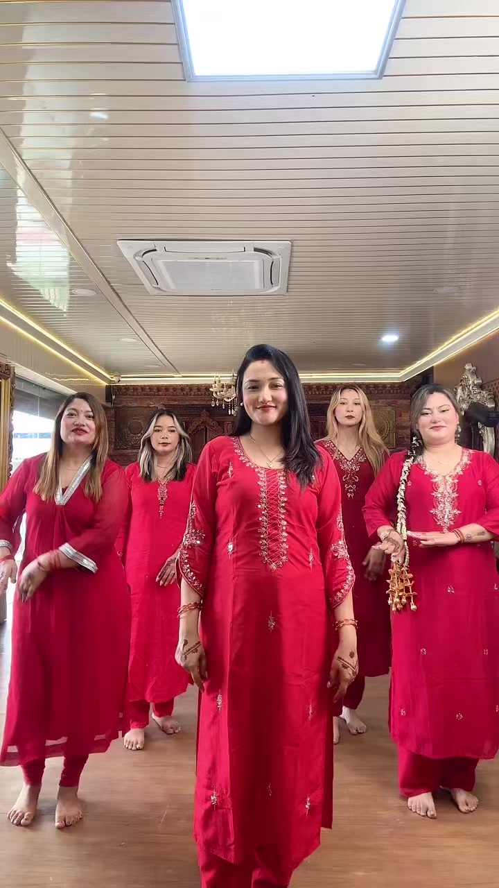 @KrisnaaZ Makeup studio Nepal
