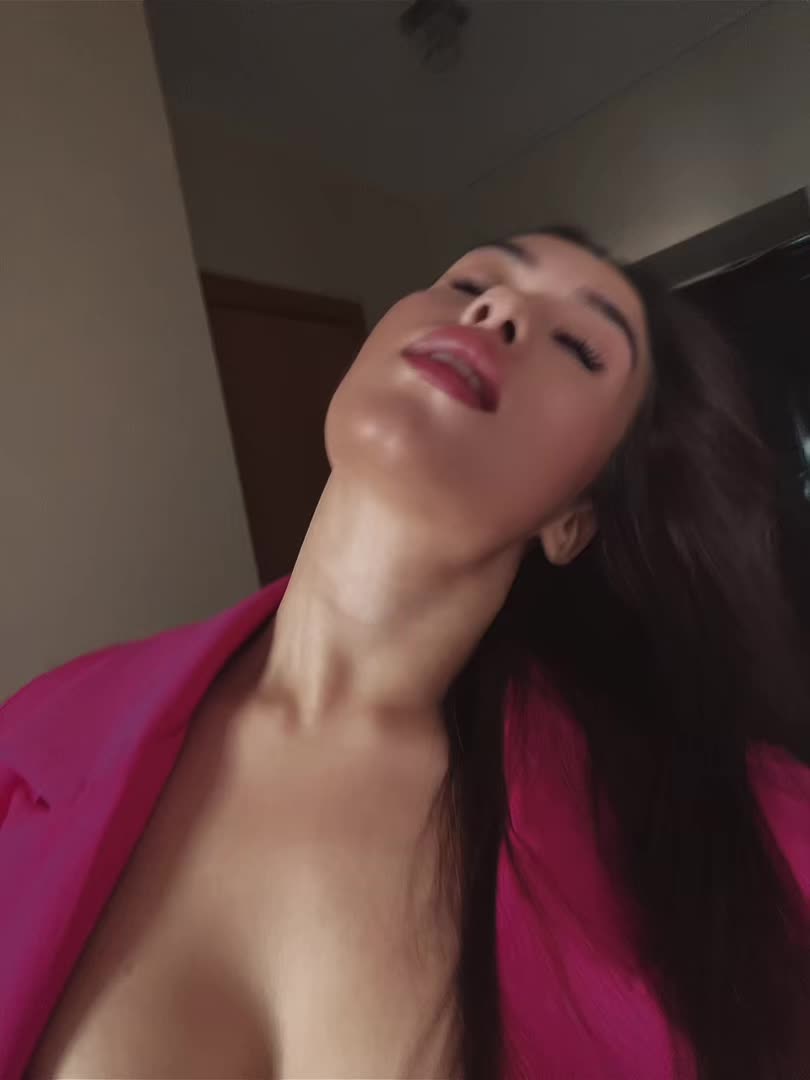 @miiamoress
