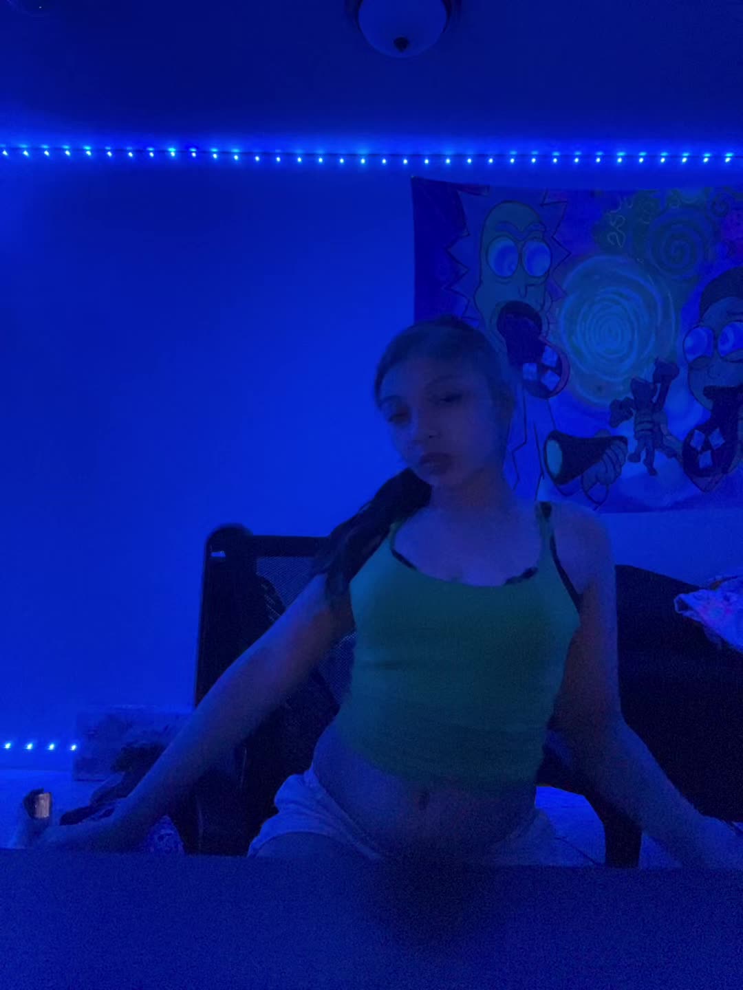 @ynw_nellyyy2