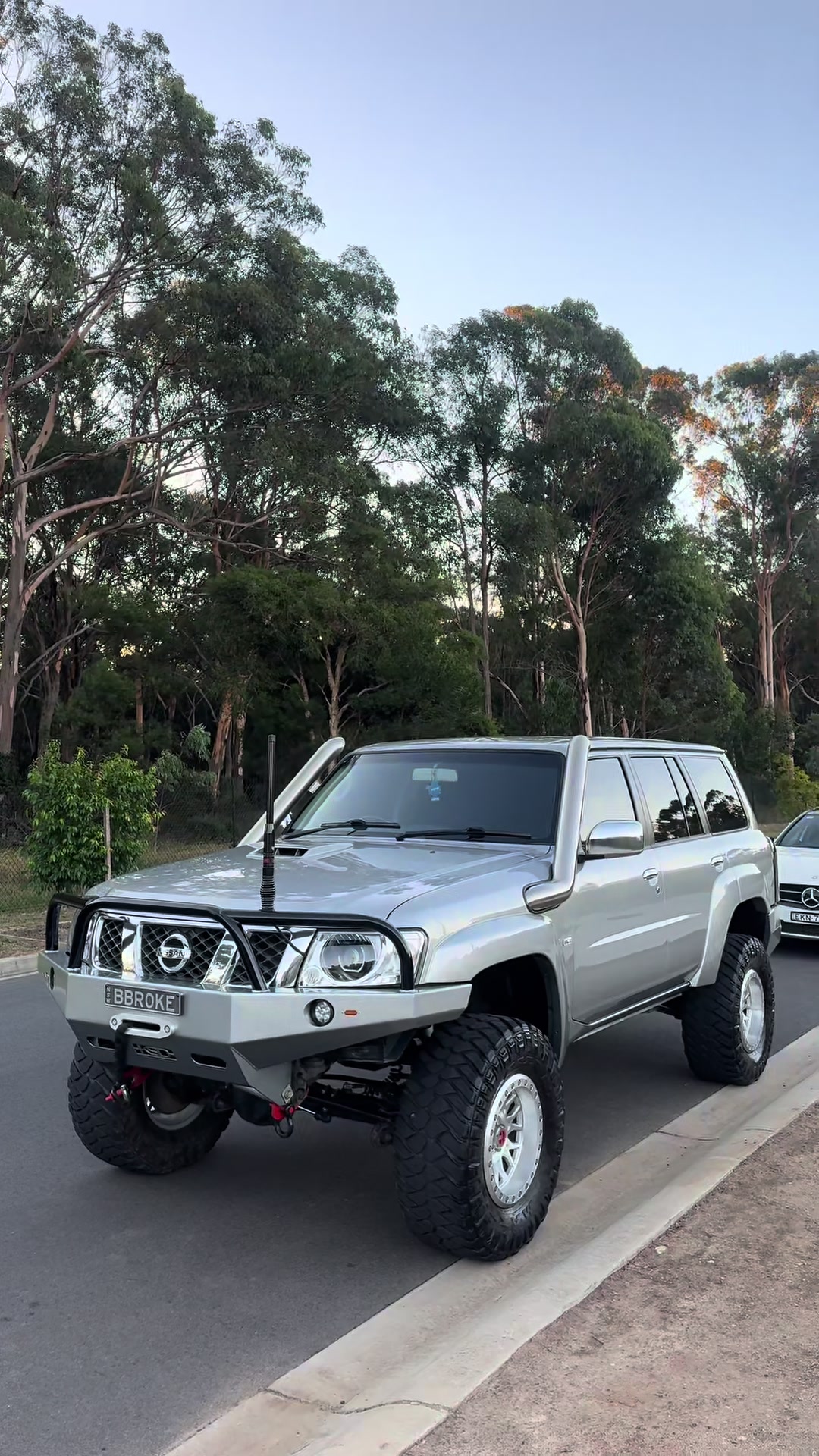 @brokebuilds