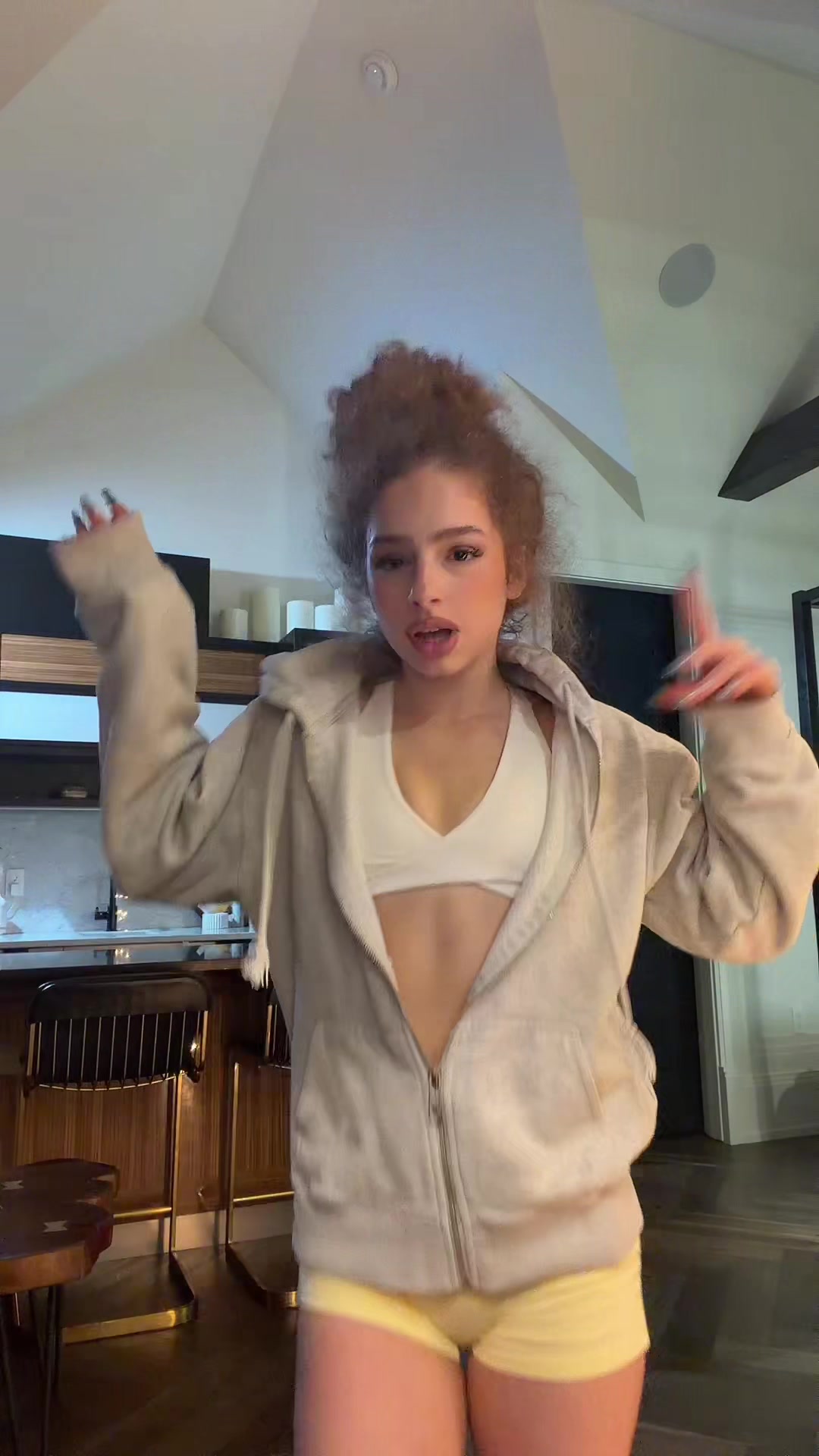 @Eliana Kalogeras