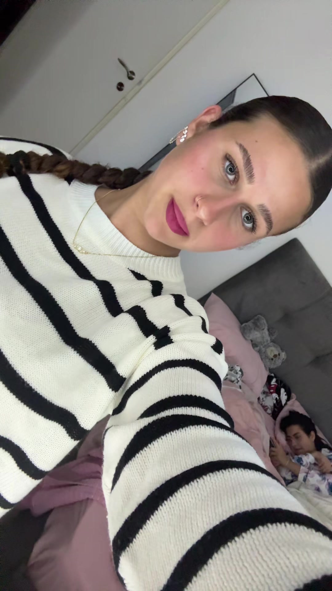 @Lia__raina