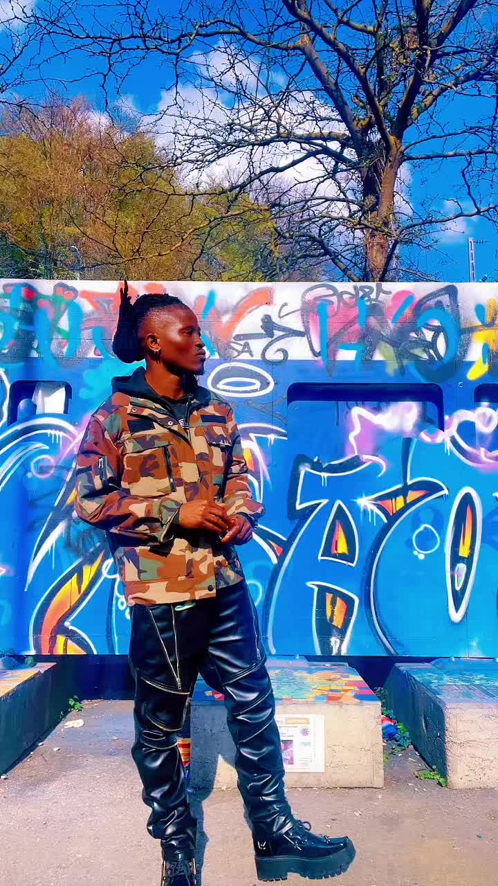 @Jay 10 🇸🇱🇩🇪