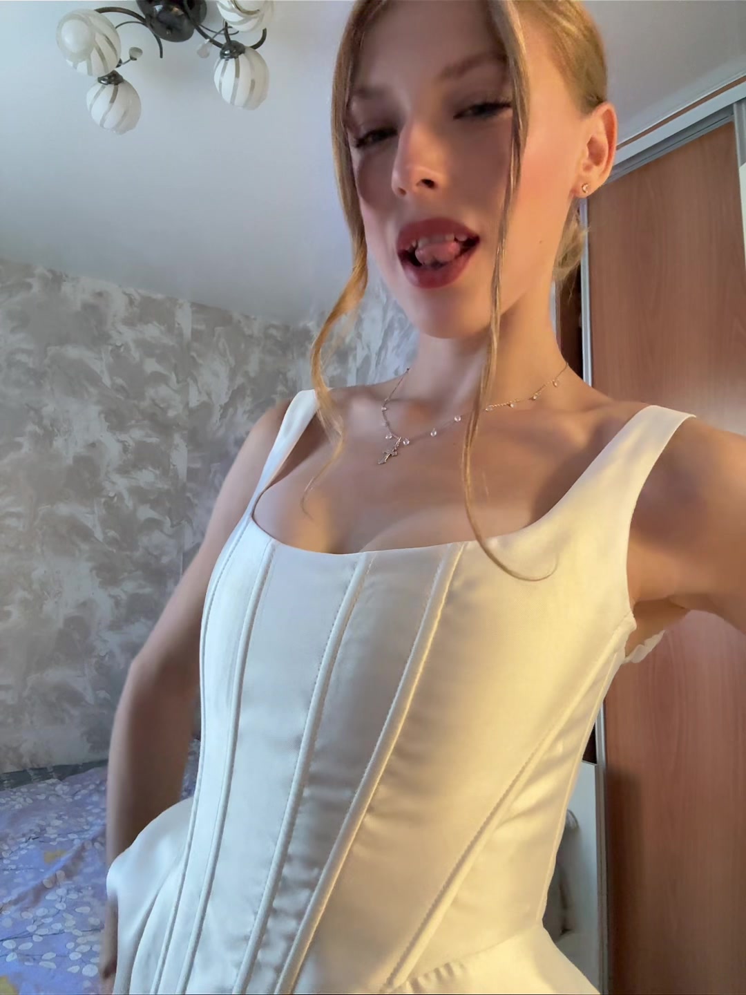 @Яна