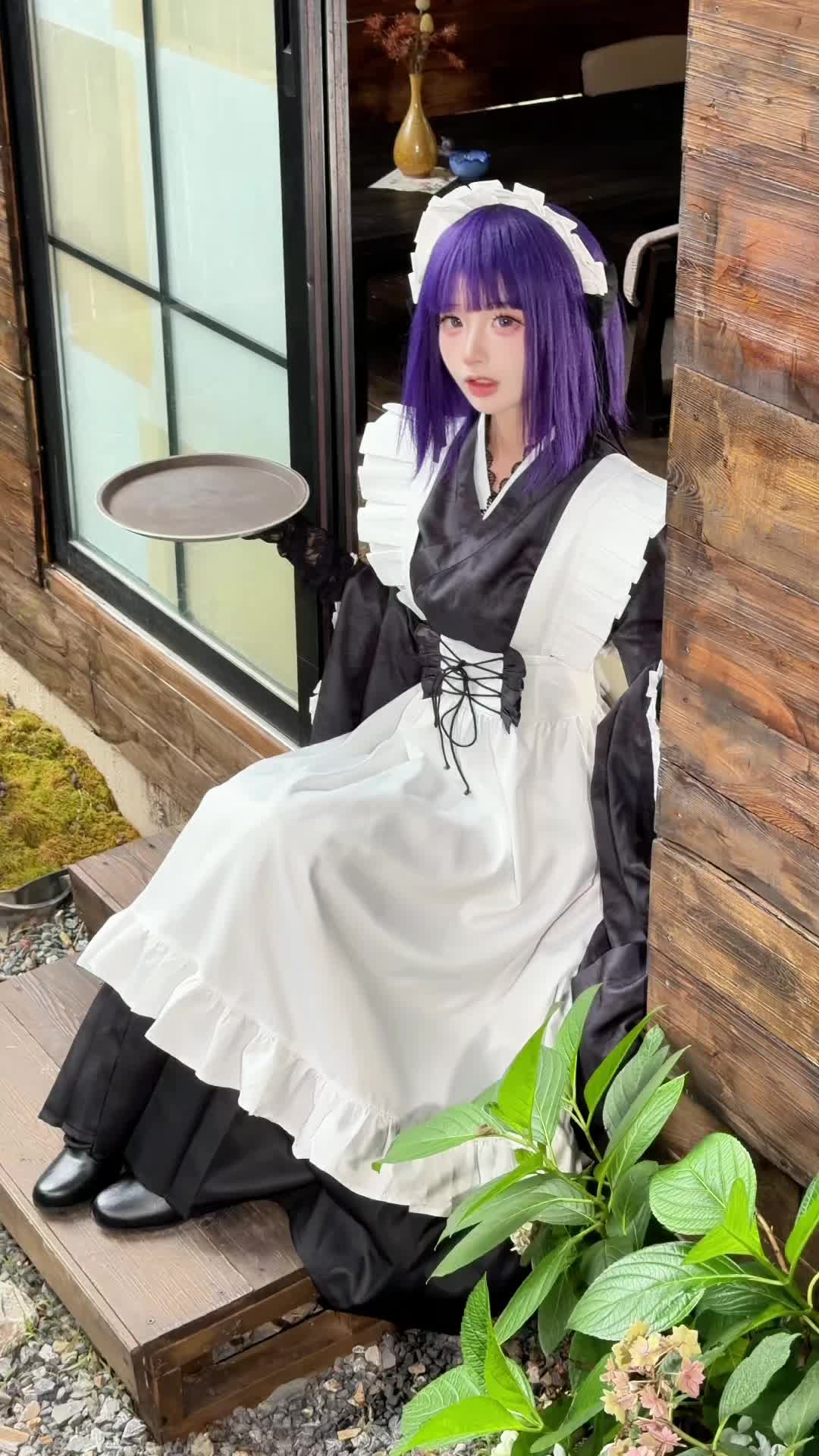 @cosplay girl