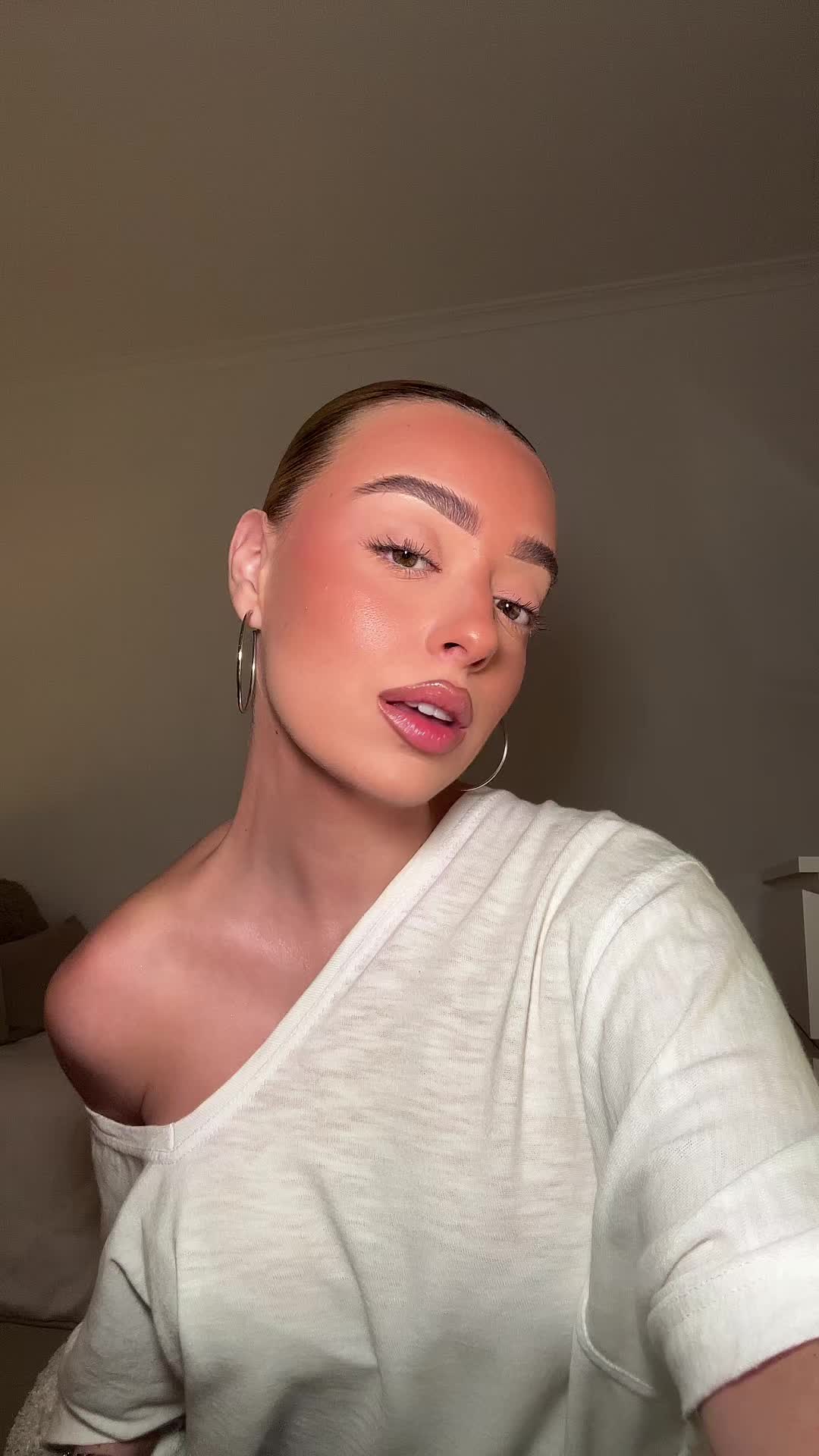 @Carolmtnz_
