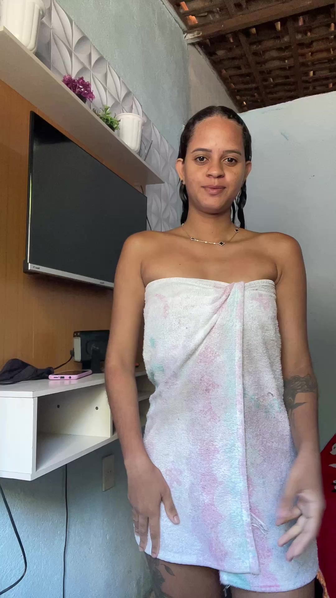 @Lia🙂&zwj;&harr;️