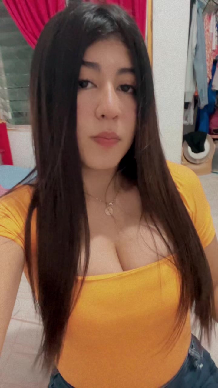 @亚米莱斯·卡诺🧔🏻♀️🖤