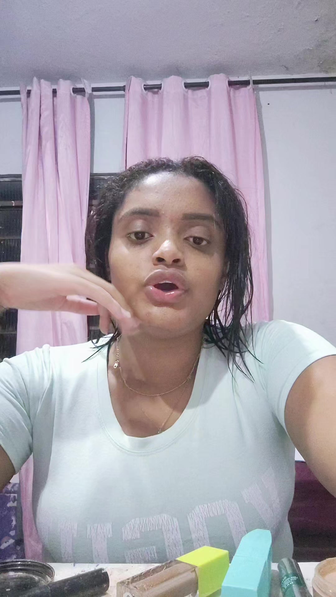@Larinha Anjos 💗