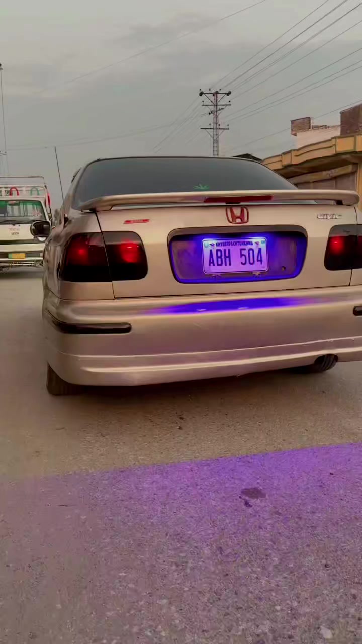 @S H A N I👑