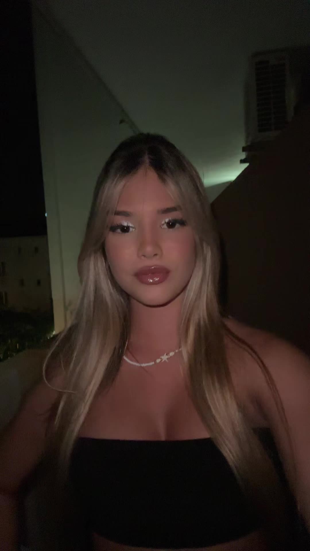 @777