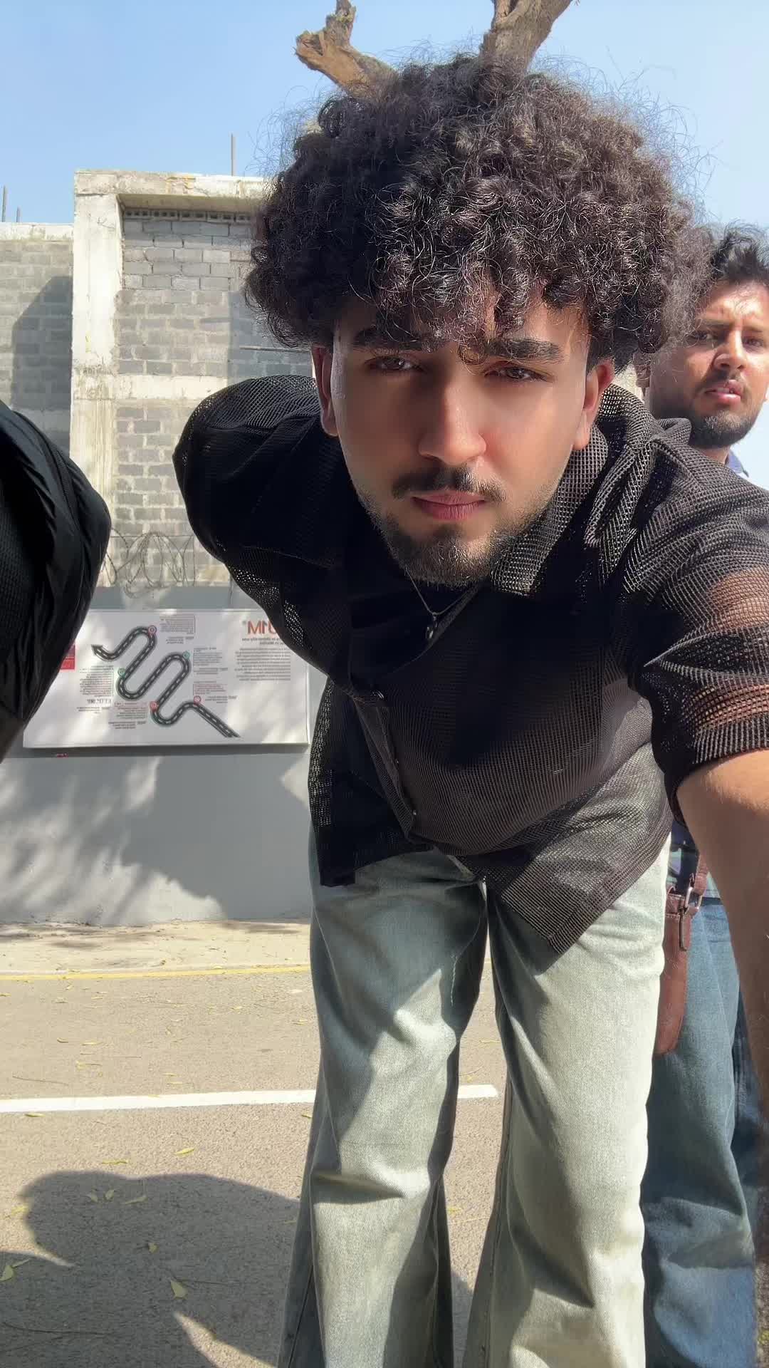@Mr Curly._