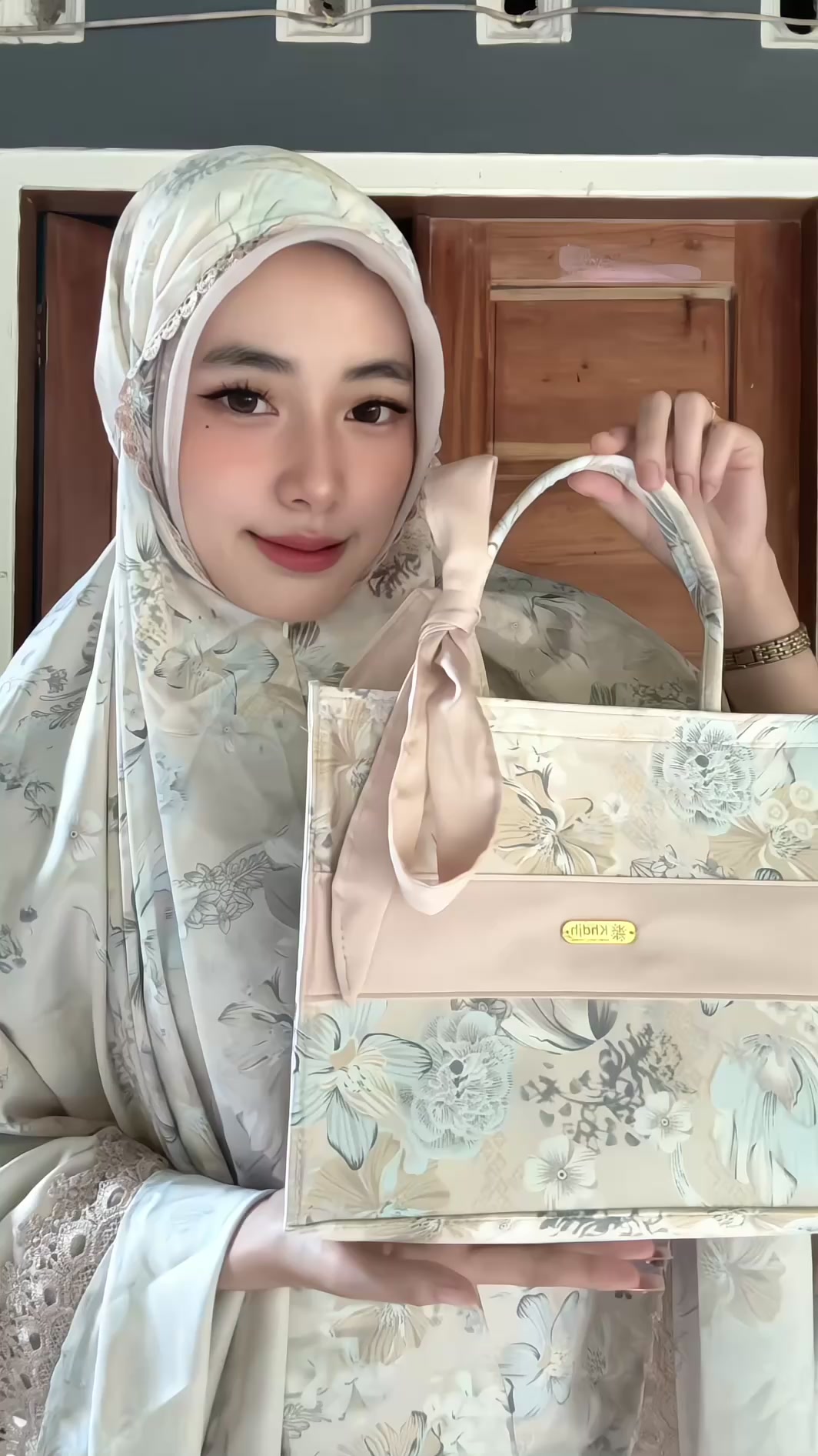 @hanaa