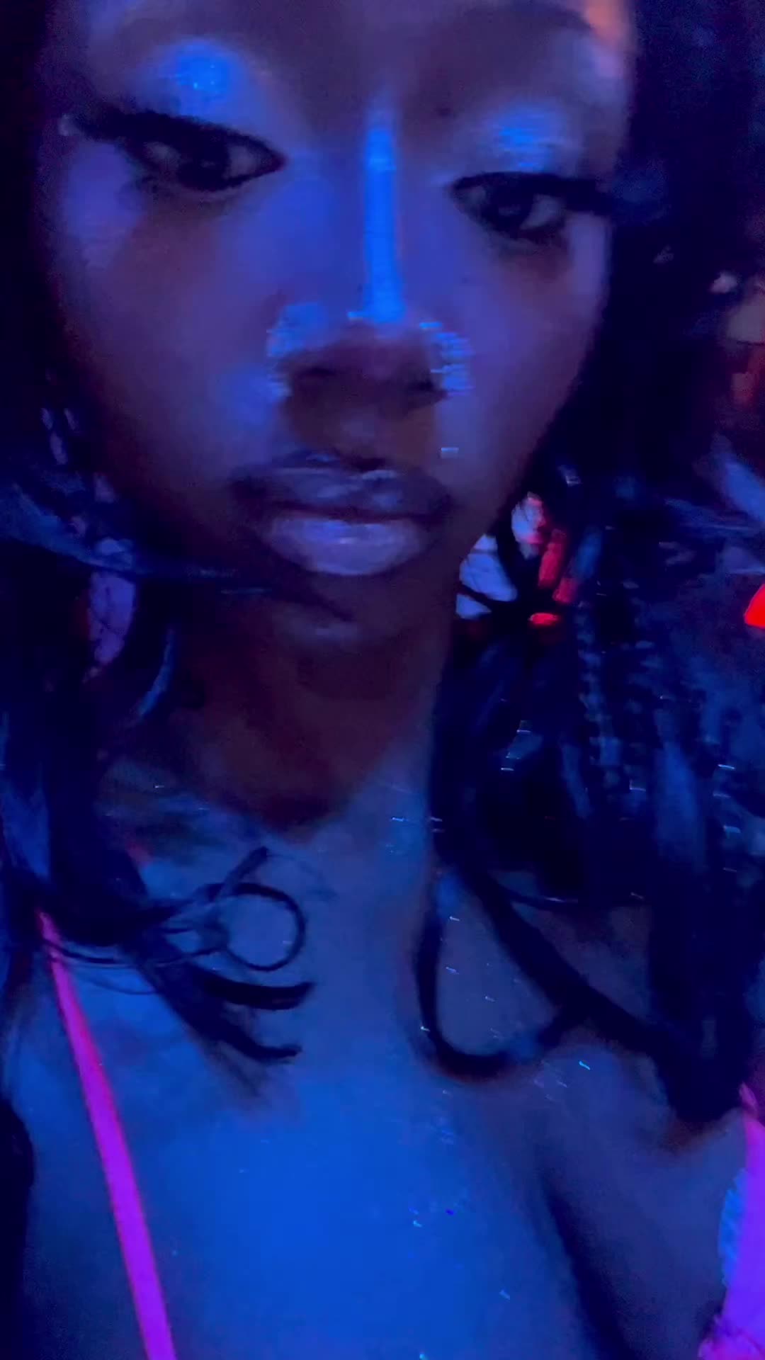 @Holyxtrin