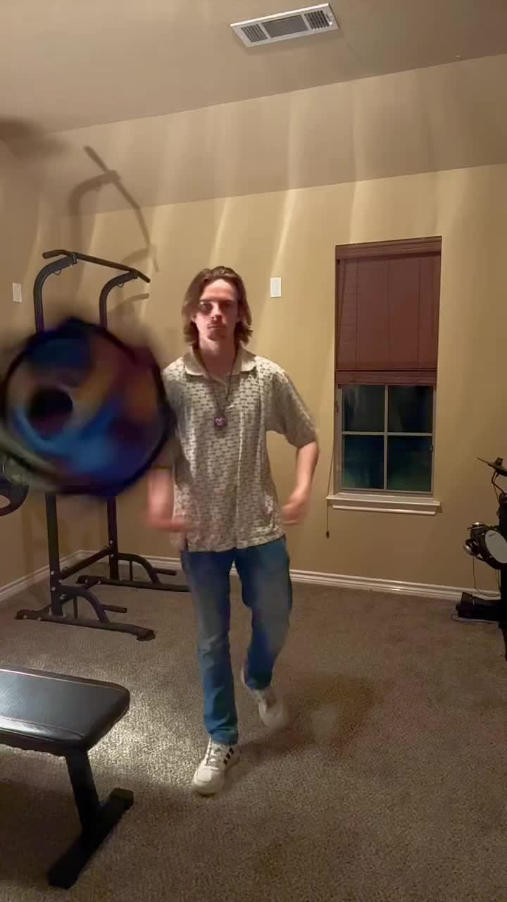 @w0okus