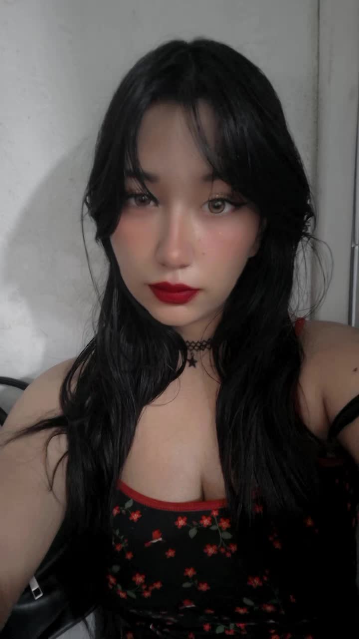 @Caty BlackRose