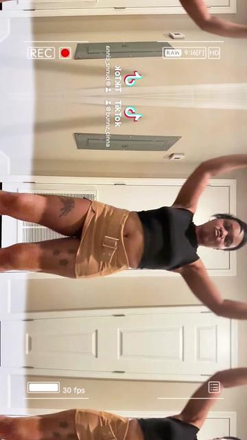 @Bunnz_Cinna36