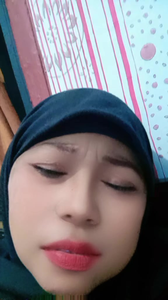 @user993524402554