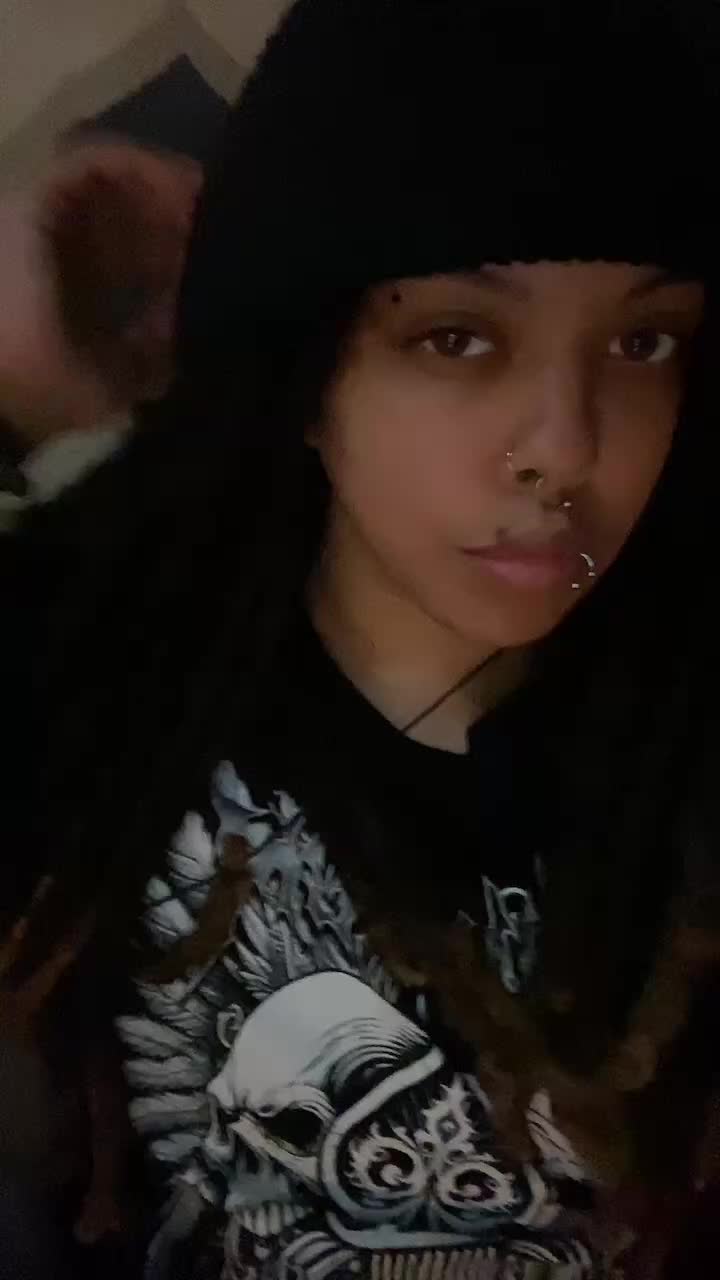 @✰𝒱ⲗᥡ✰