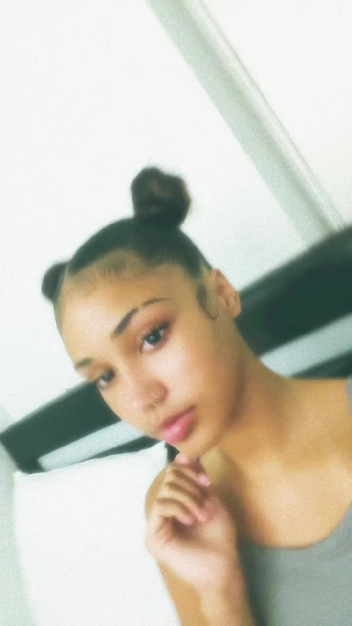 @pretty rican 🍭