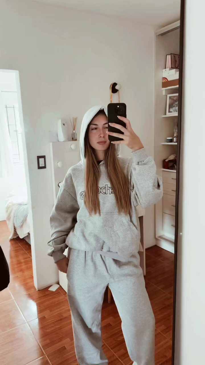 @FiaCozzi | UGC CONTENT CREATOR