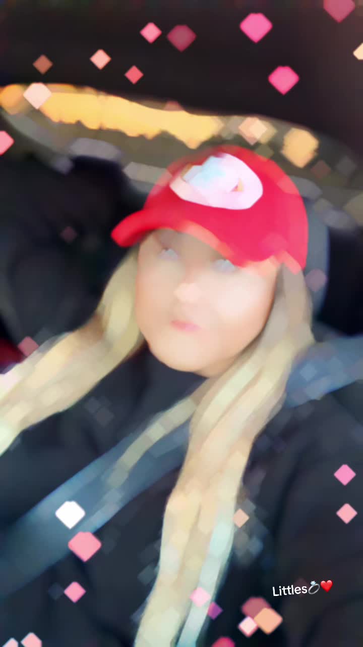 @🐼