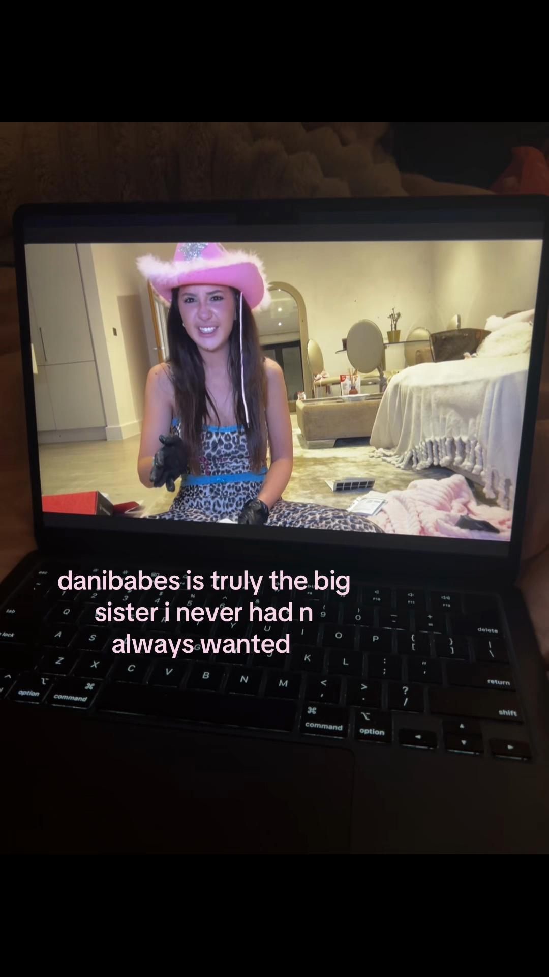 @ellxe1122