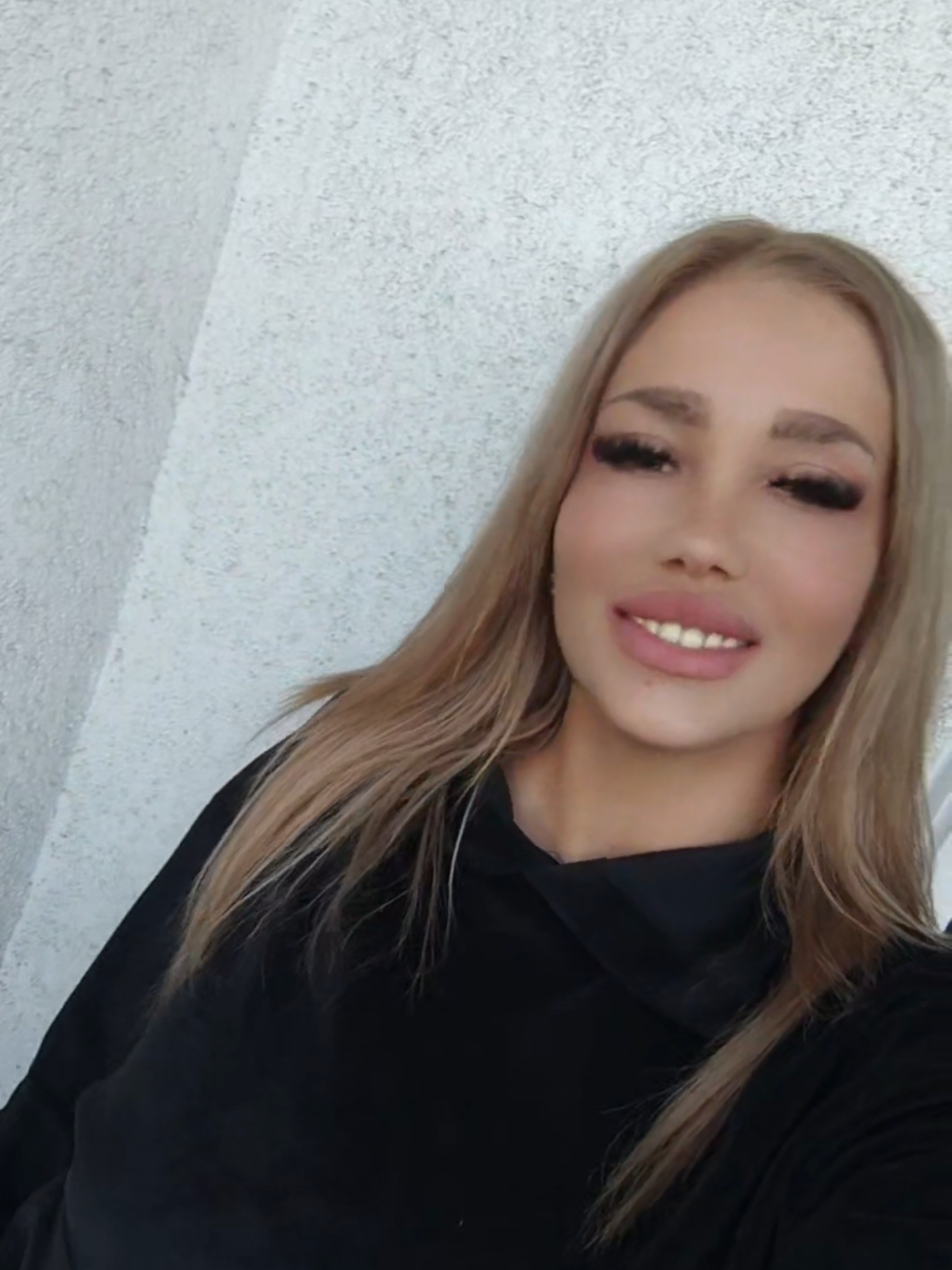 @Kala003