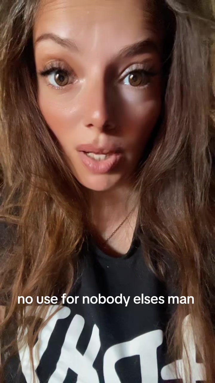 @misspamela