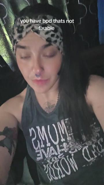 @mrs.chaos_gremlin