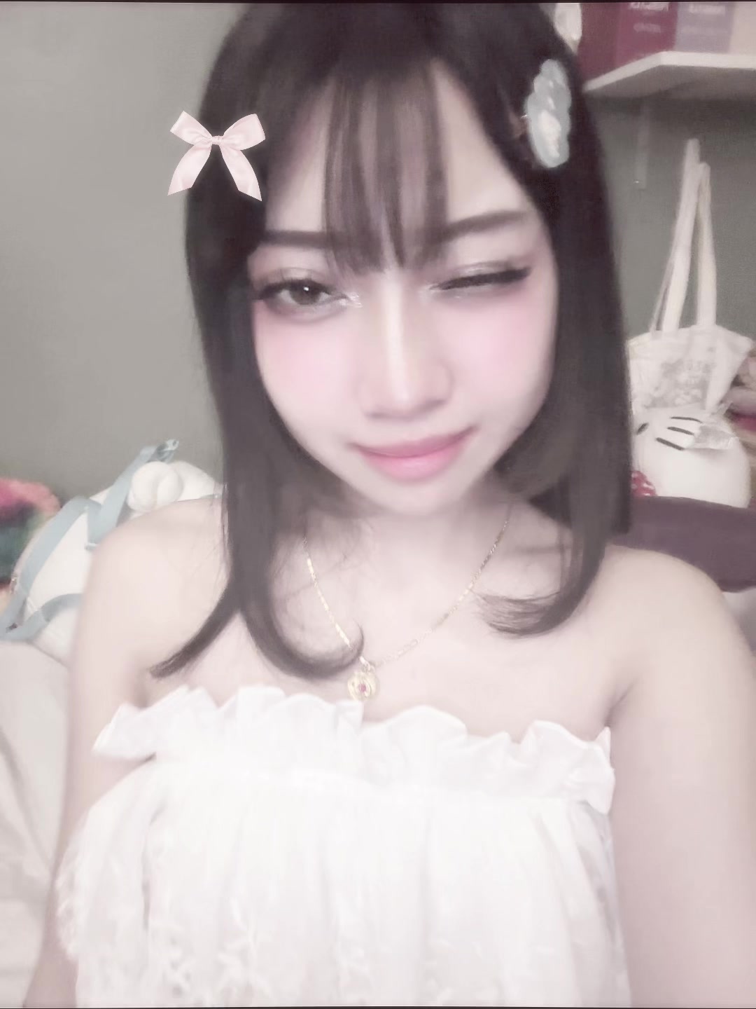 @angllvk