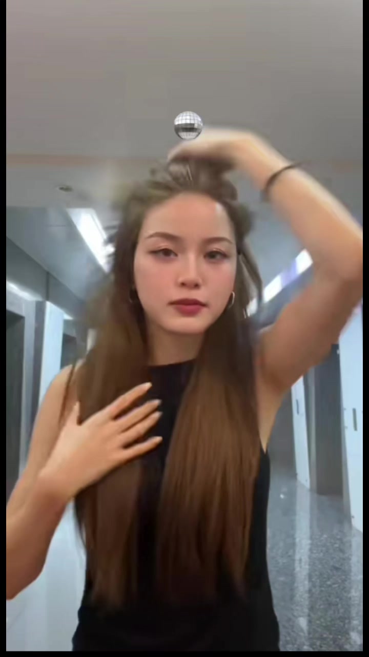 @Lyn69