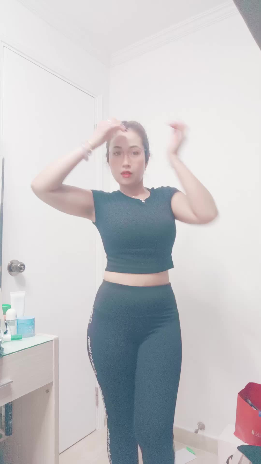 @lolaflola123