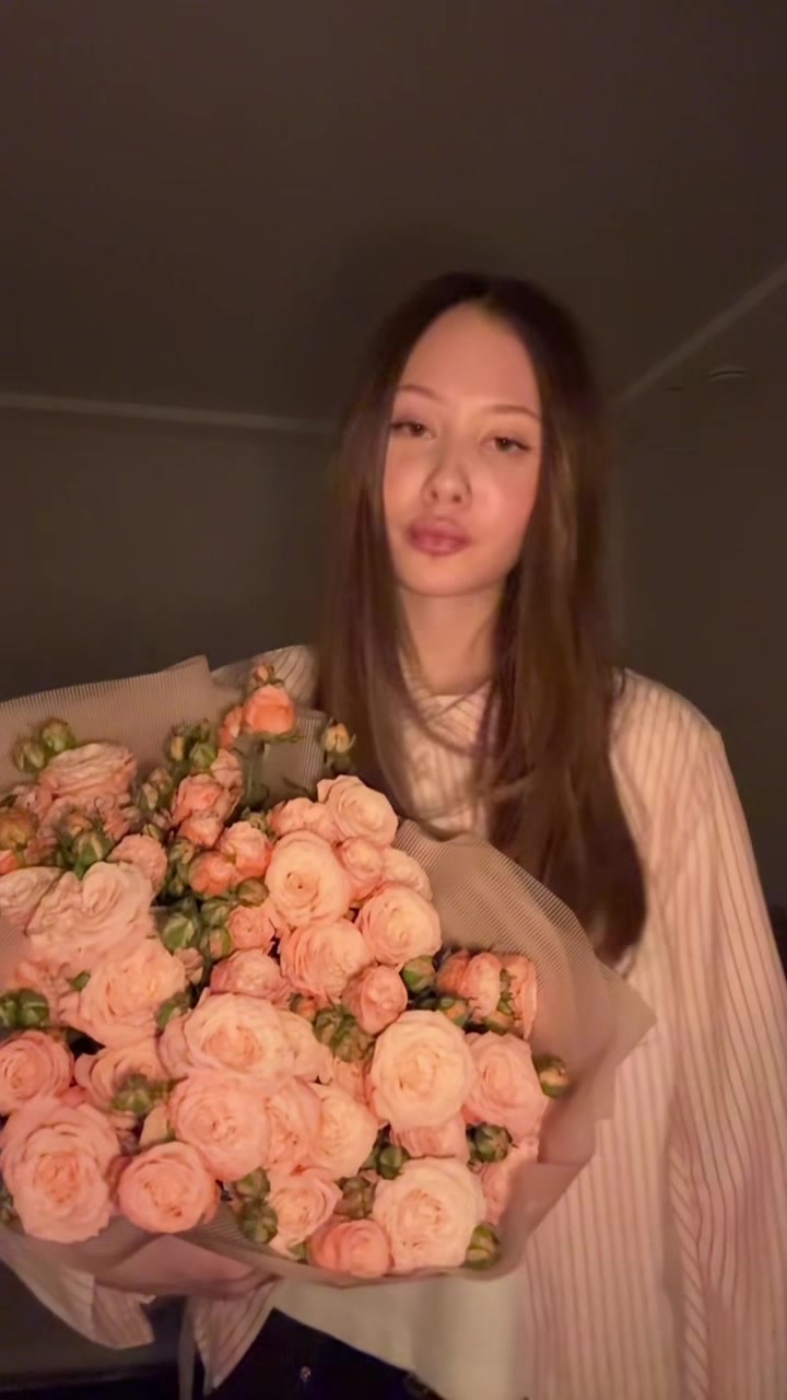 @Ааня
