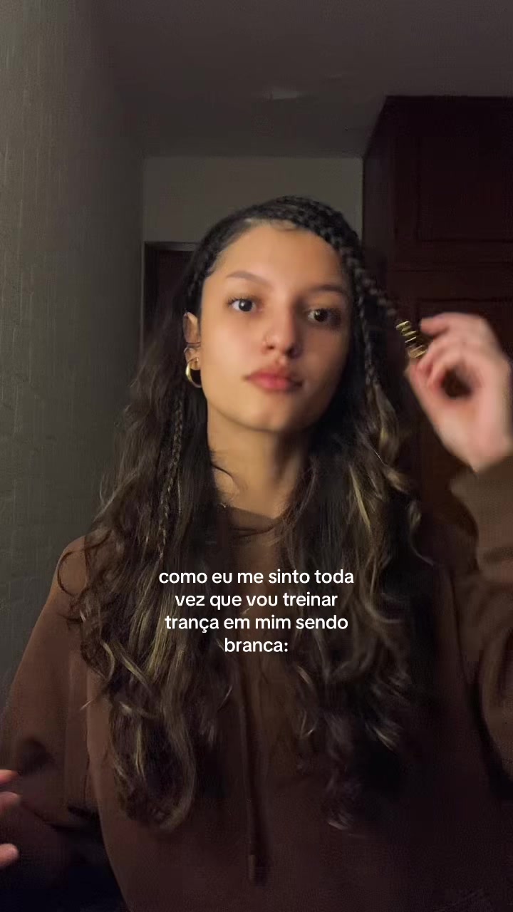 @Lala