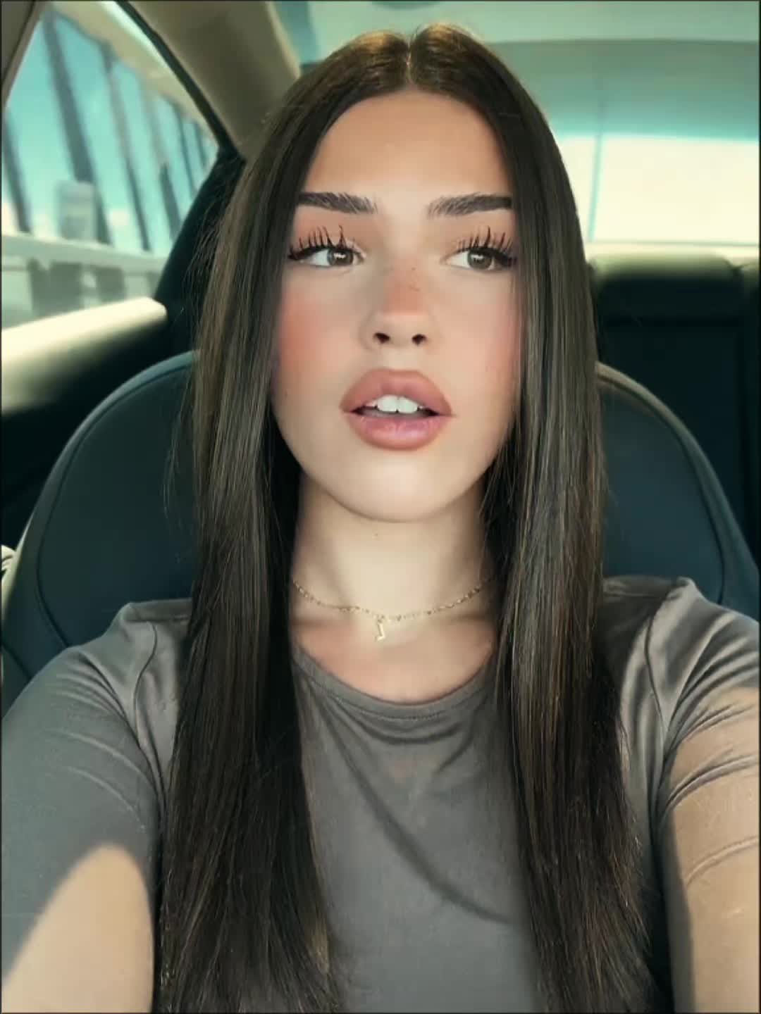 @InfluencerFan