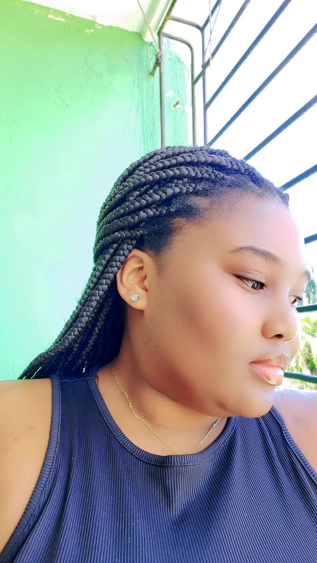 @Danitsha28