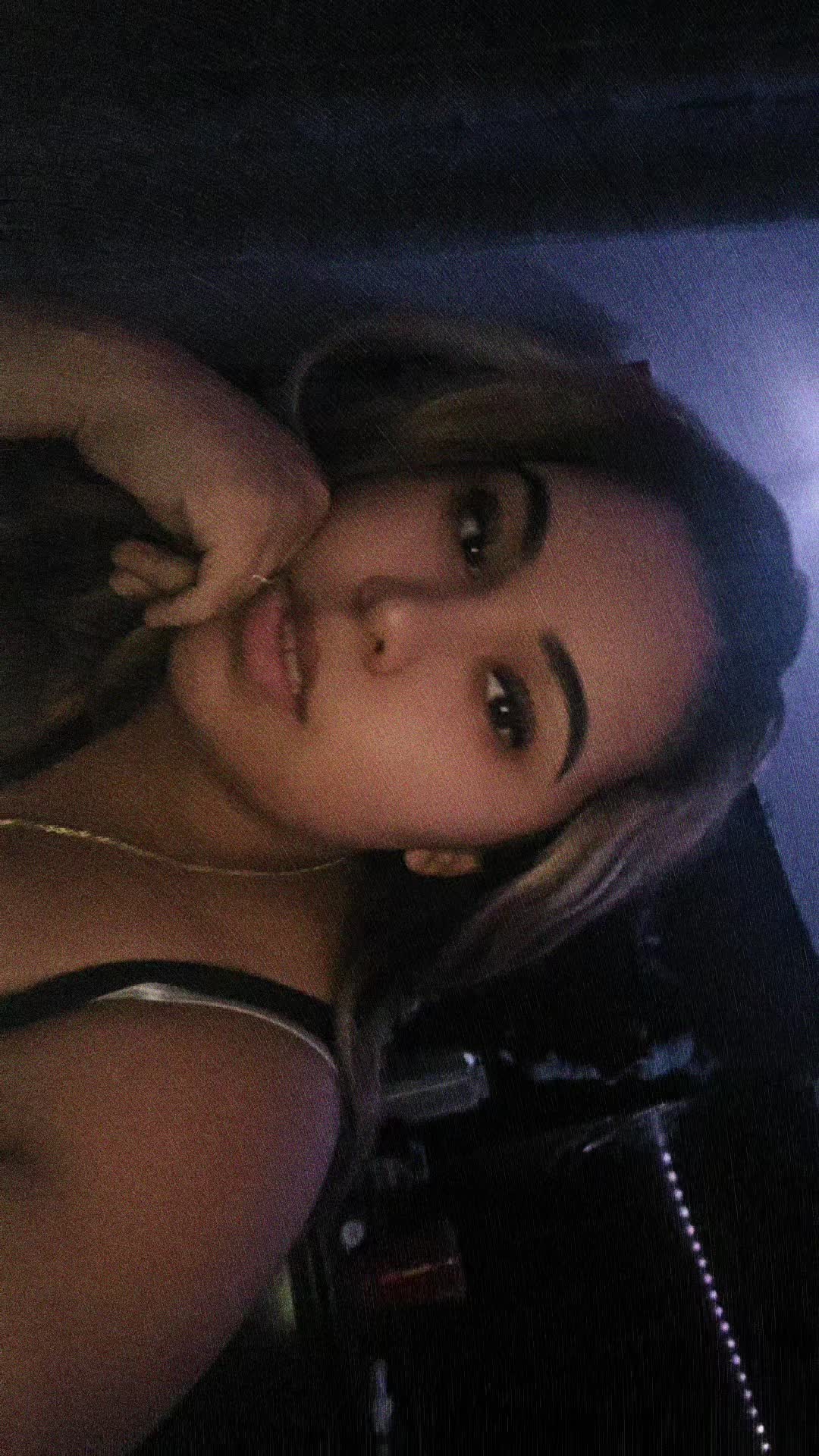 @Danielle 🌹
