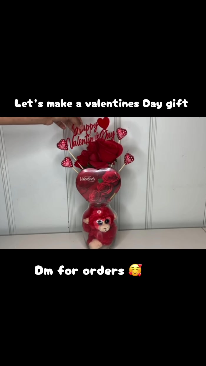@roses4queen