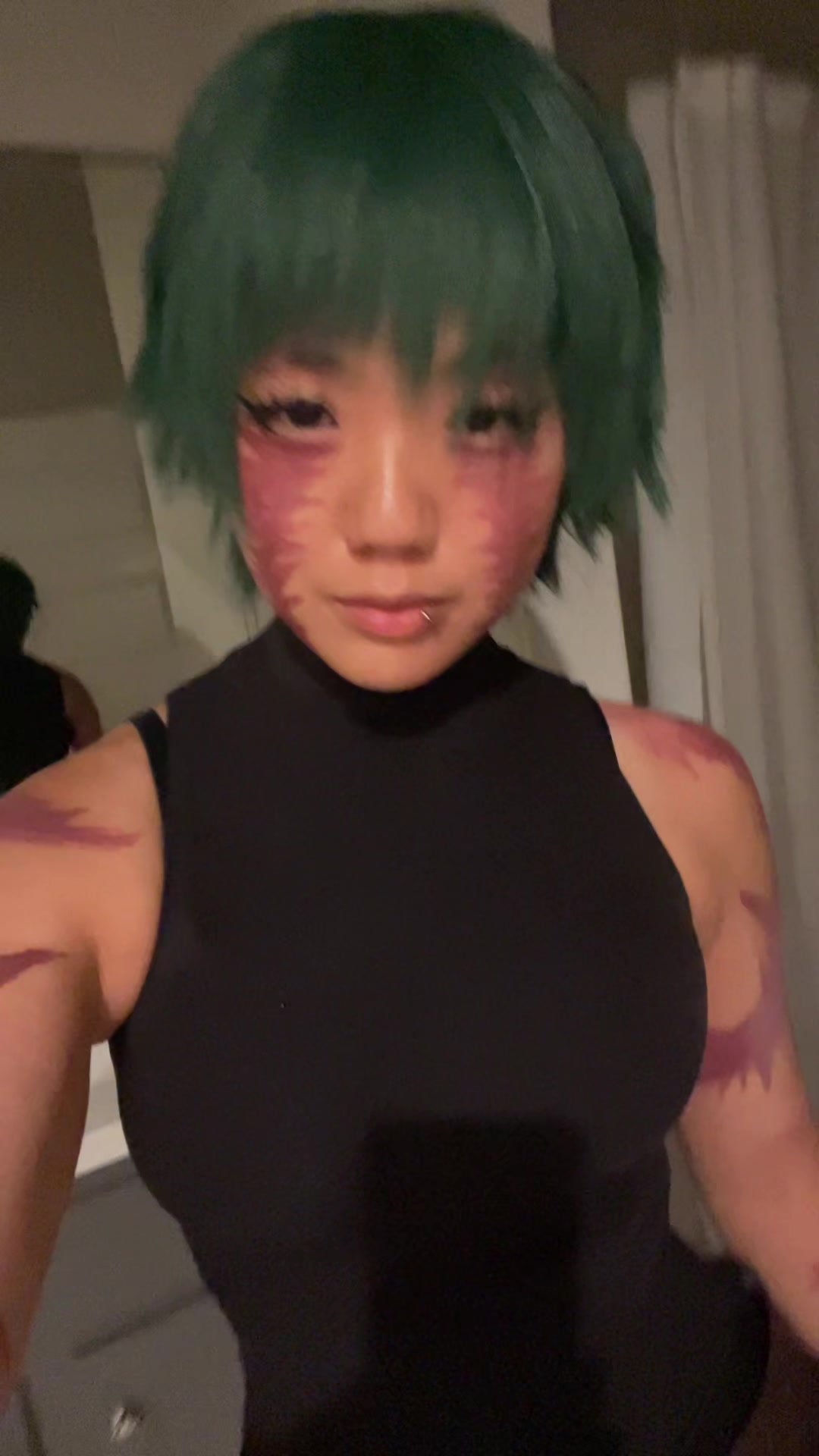 @v!v