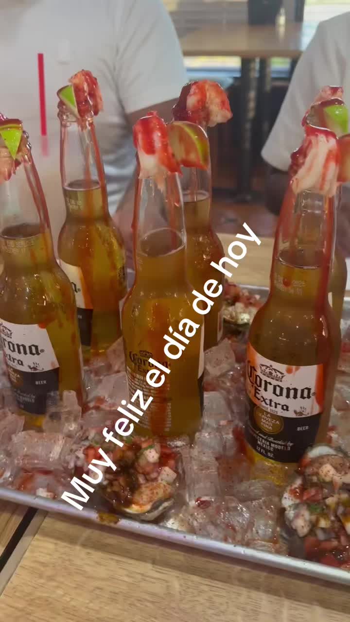 @LILI🥰VELÁZQUEZ🥰🥰