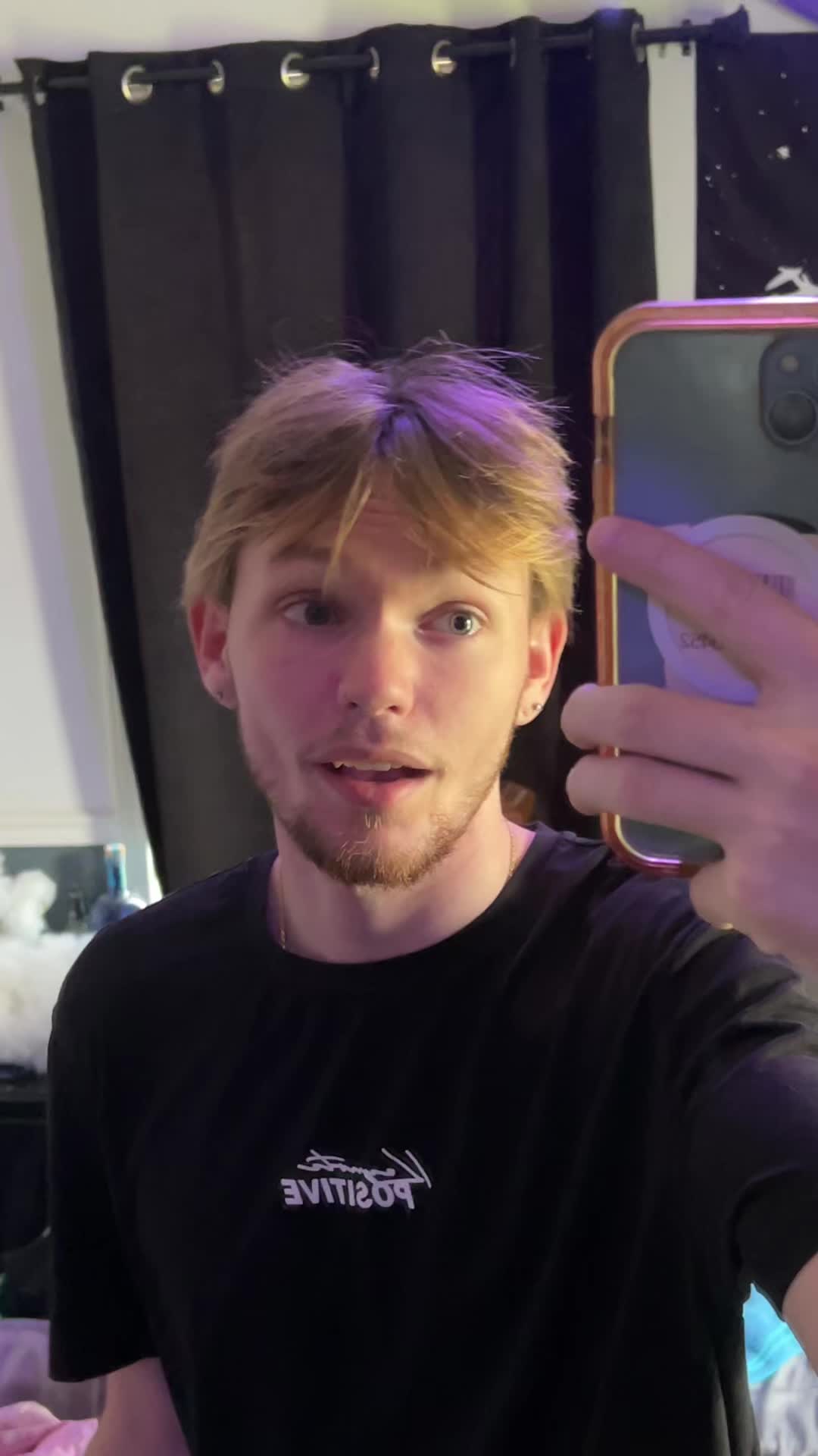 @💜 𝒜𝓁𝑒𝓍 💜
