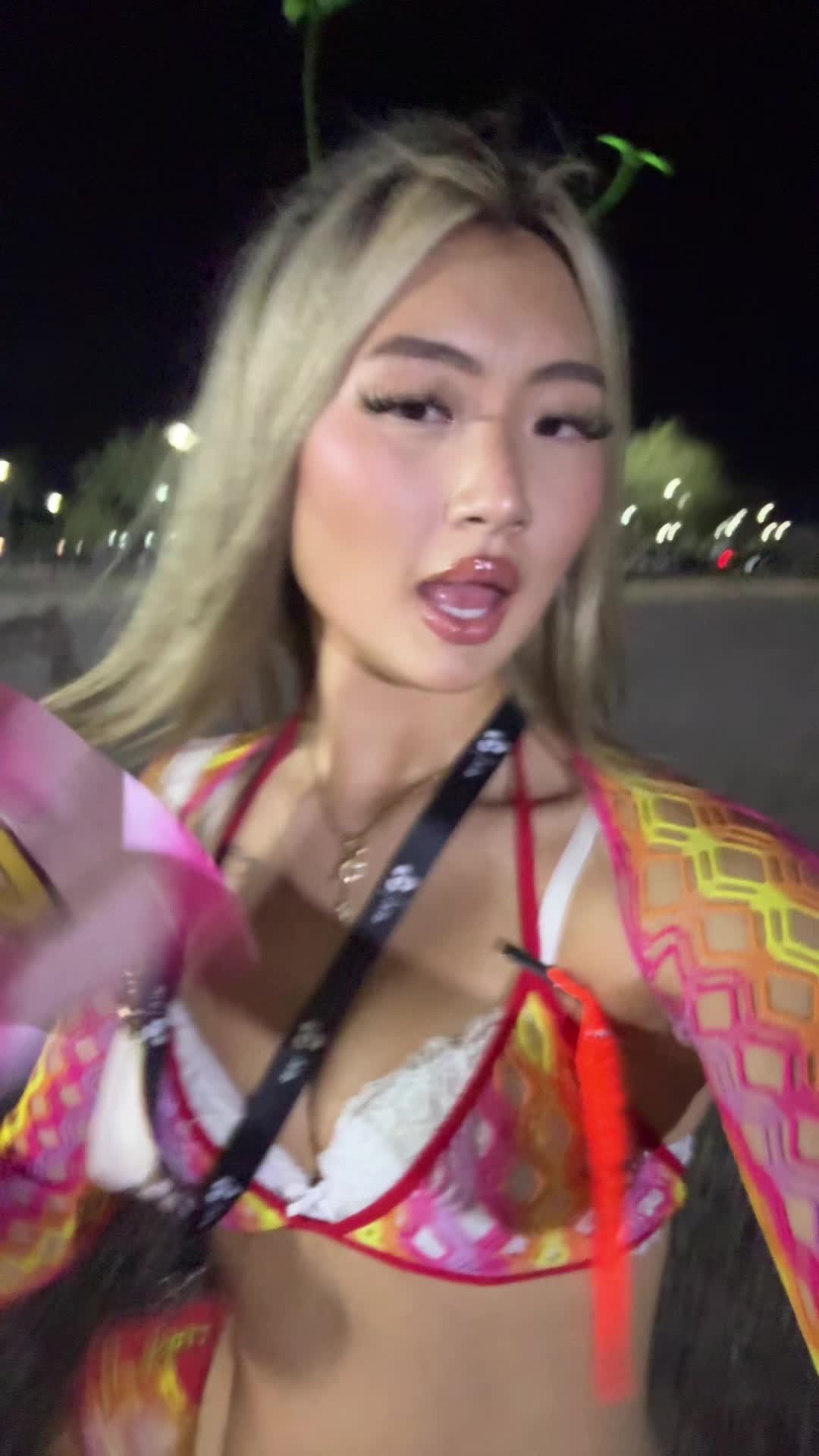 @Samantha