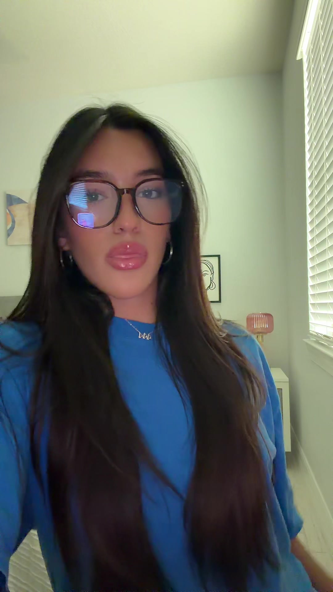 @ximena