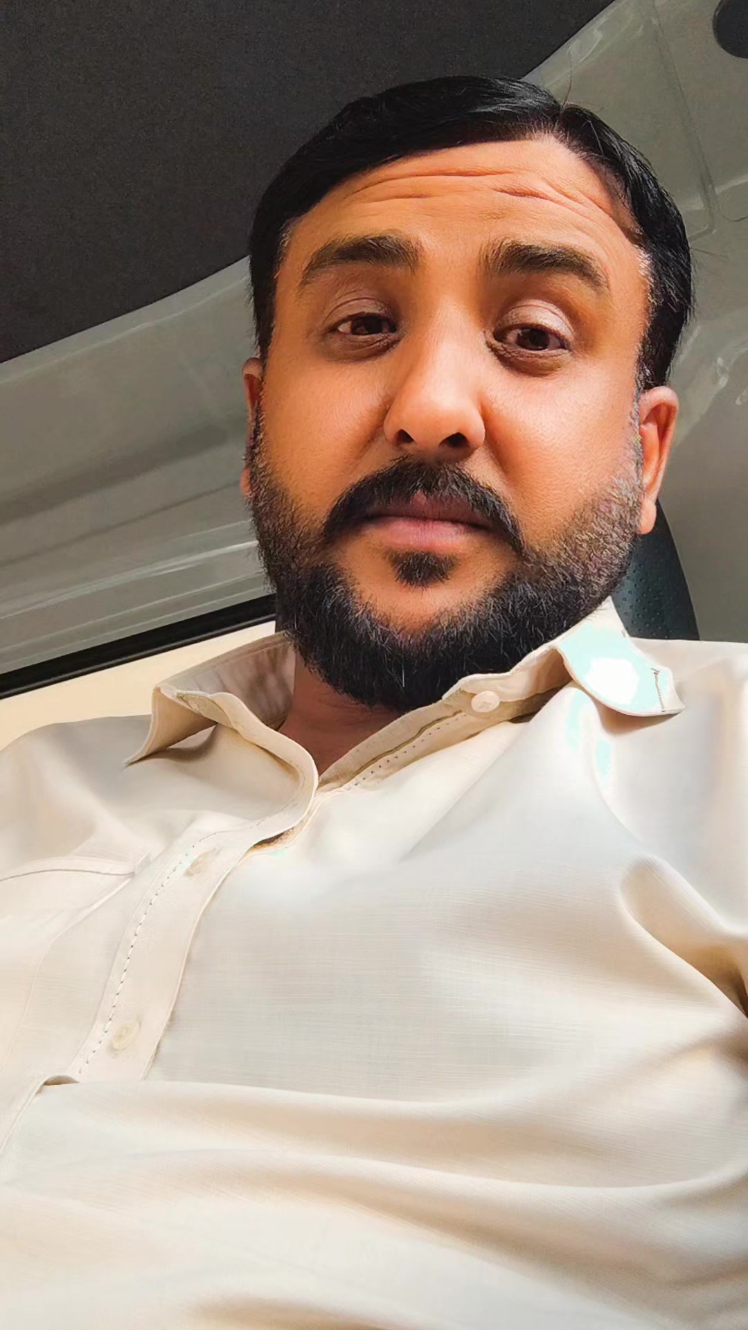 @Naveed Kashmiri 🦁