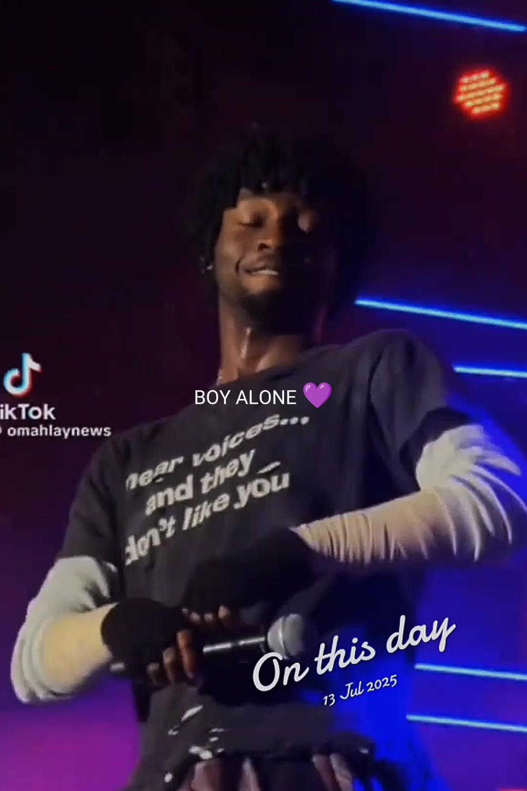 @Boy Alone 💜