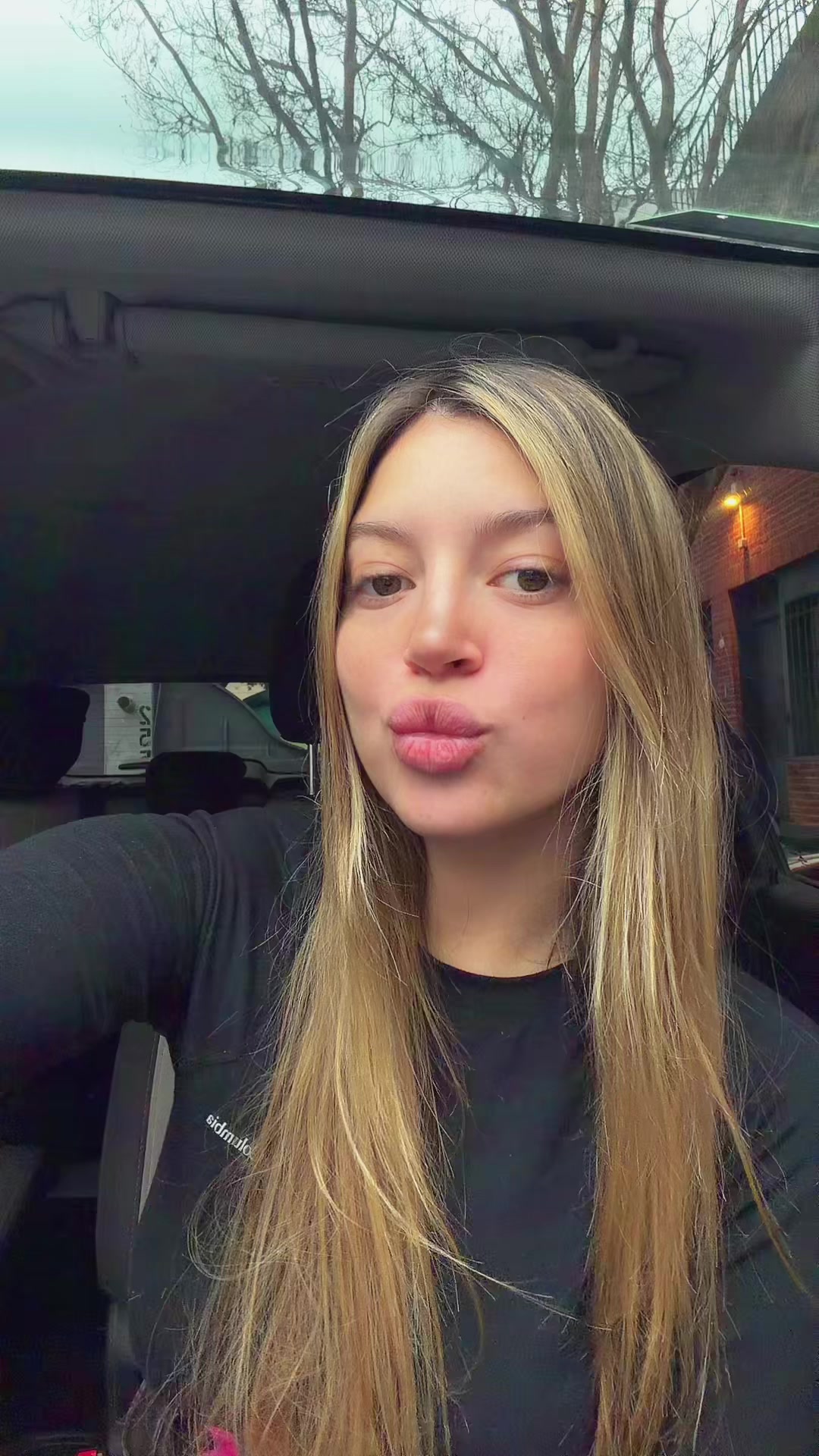 @azulnic
