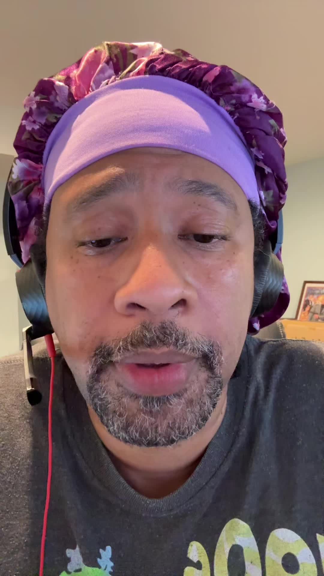 @Nostrildamus